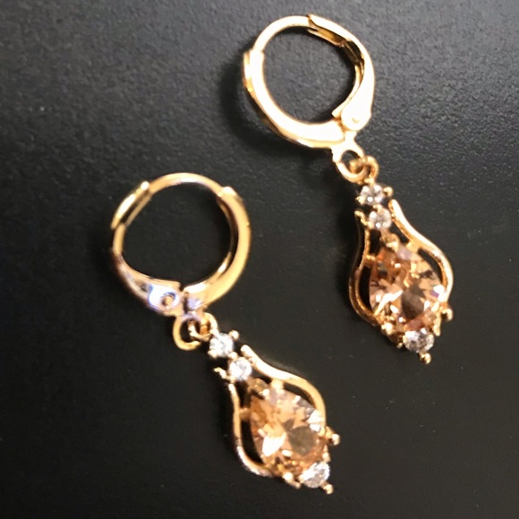Clear Crystal Gold Stone Teardrop Hoop Earrings - Picture 6 of 7